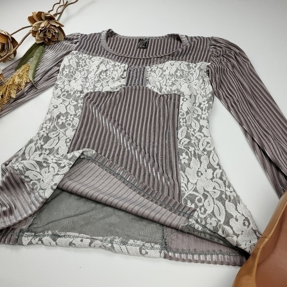 Andrade Lavender Lace Silver Stripe Shimmer Top S - Picture 12 of 16